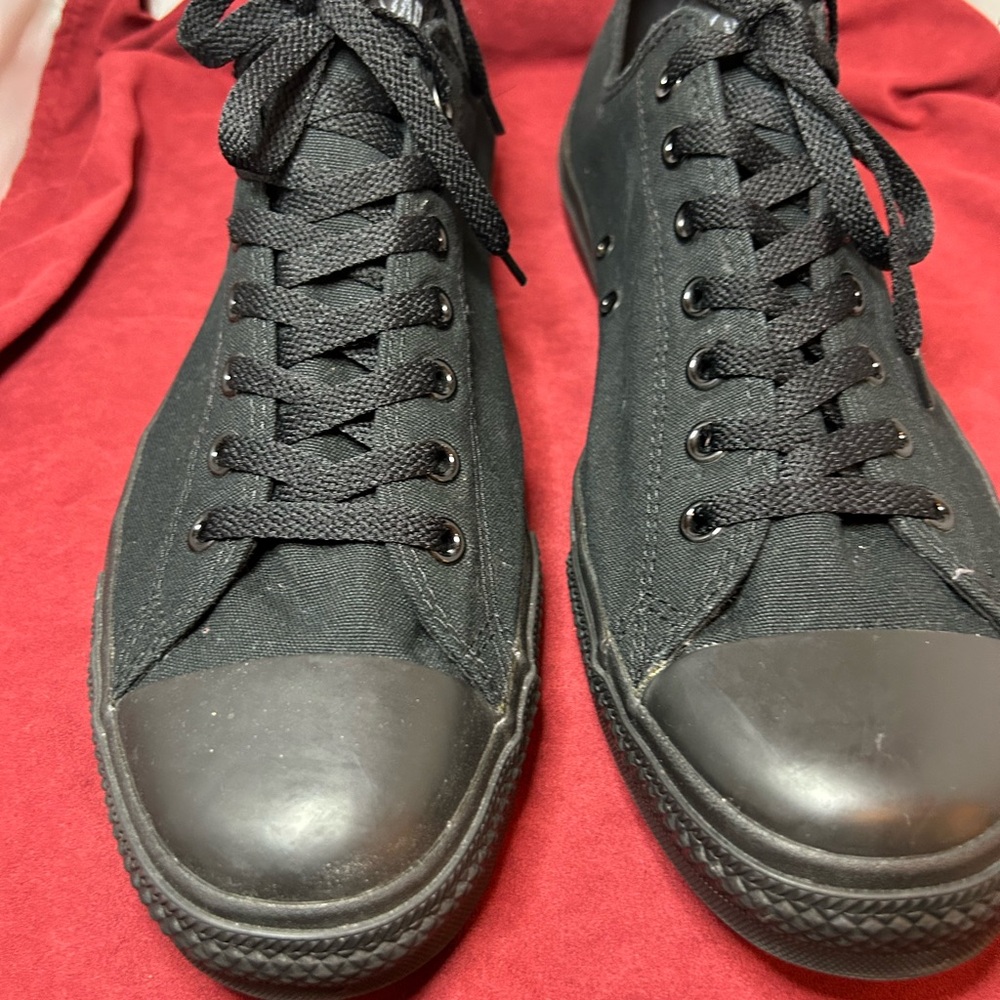 Men’s Converse All Stars